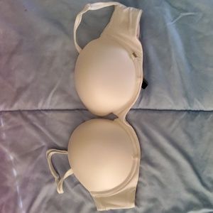 VS strapless pushup bra Size 38C
